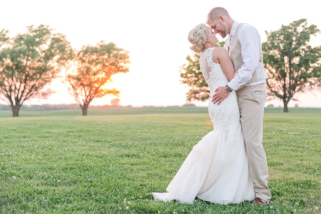 The Journey Home Summer Wedding in Kansas_0076