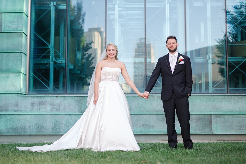 Downtown Kansas City Summer Wedding_0050